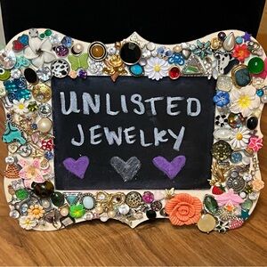 $20 Unlisted Jewelry